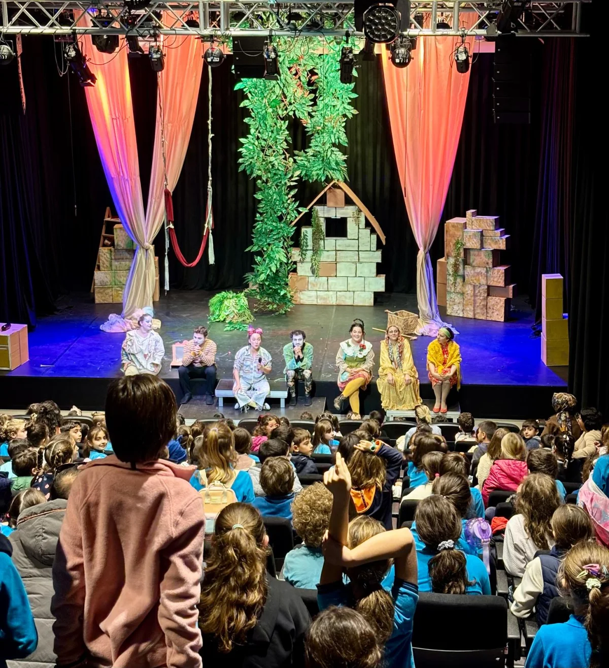 How Did Inspera Children's Theater and "The Treasures of the Forest" Come to Be?