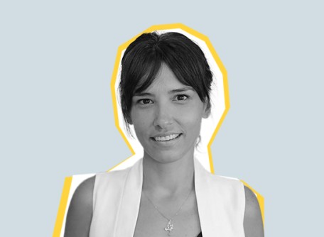 Book Meetings with Clinical Psychologist Özge Çivci